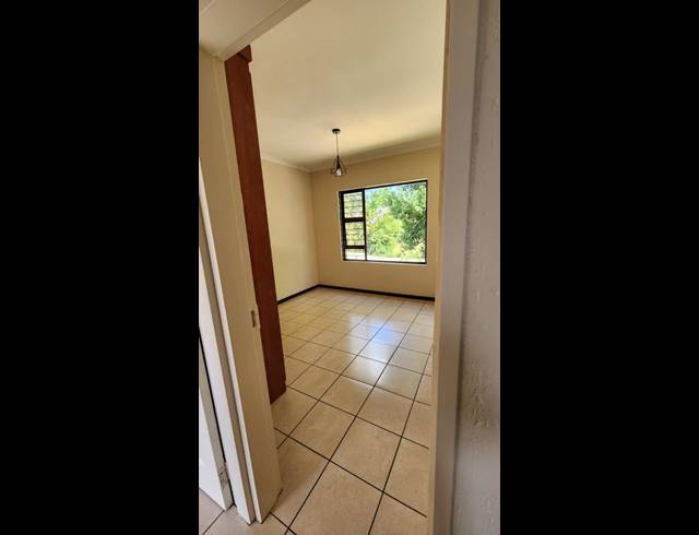 2 BEDROOM PROPERTY TO RENT IN ROOSEVELT PARK